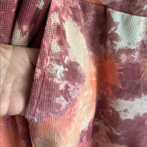 LOGO matching set of crop pant and front zip hoodie. Tie dye waffle knit. NWOT. - Picture 14 of 16